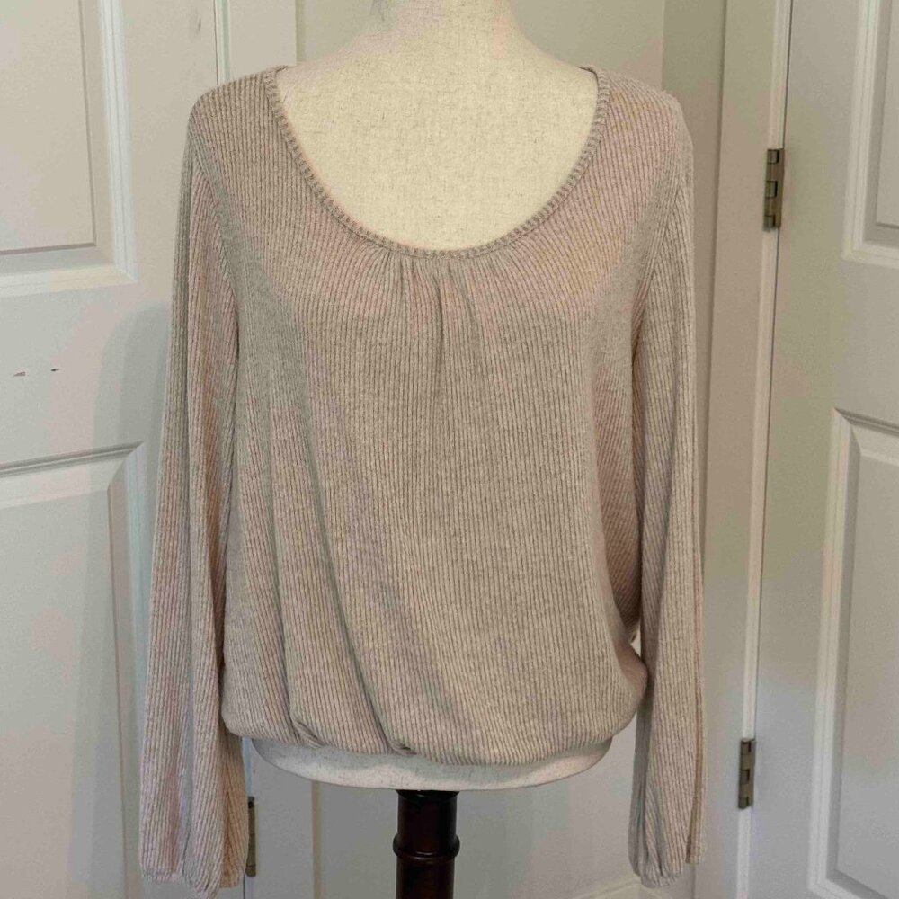 Antropologie Anadi Beige Ribbed Light Weight SWeater with elastic waist Sz L